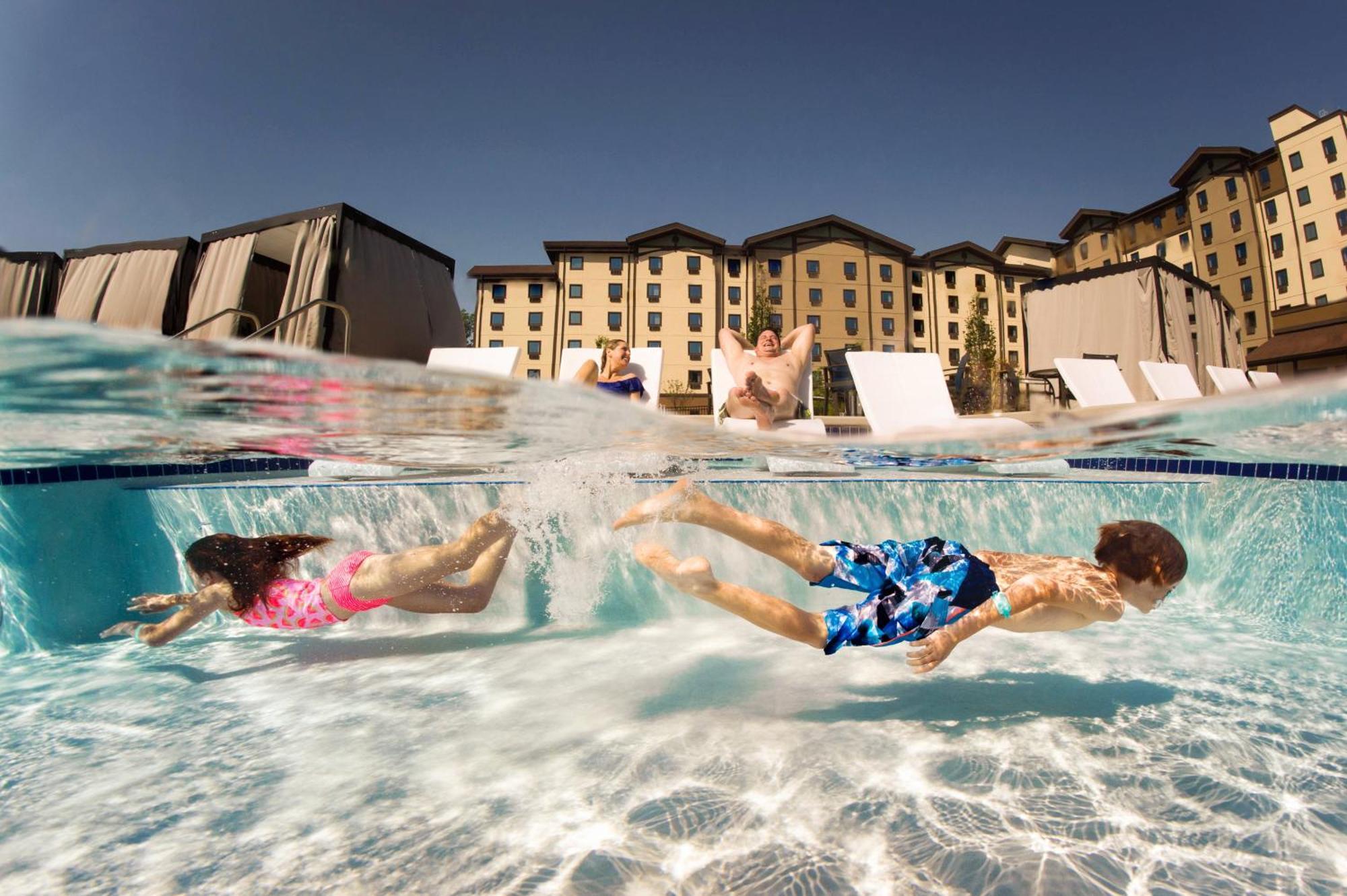 Great Wolf Lodge New England Leominster Exterior foto