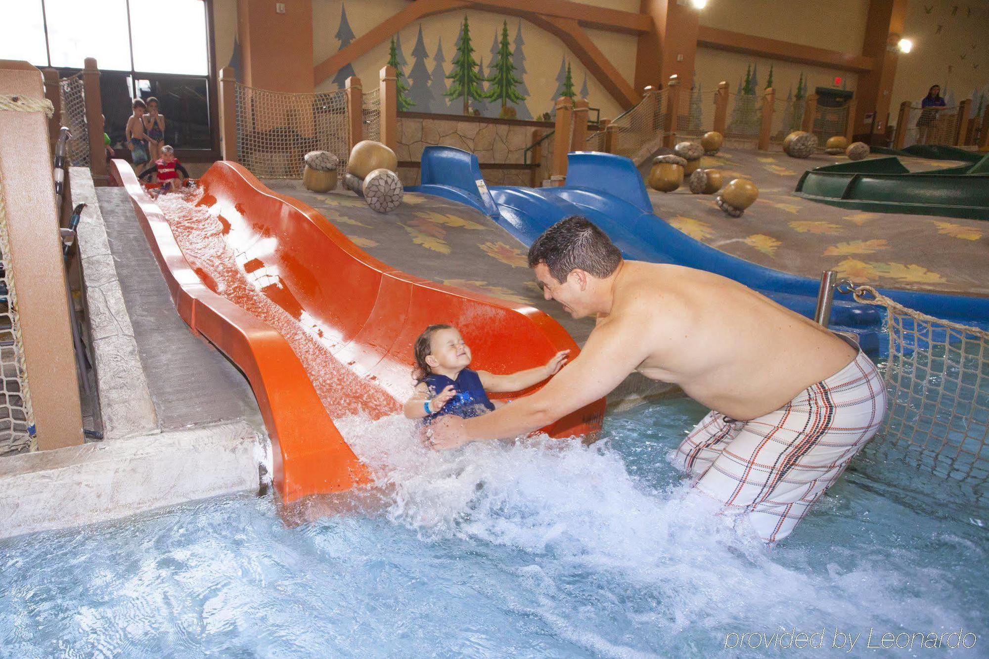 Great Wolf Lodge New England Leominster Exterior foto